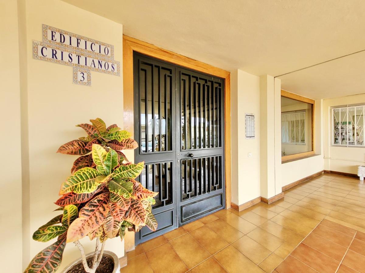 Sunbeach Apartment 阿罗纳 外观 照片