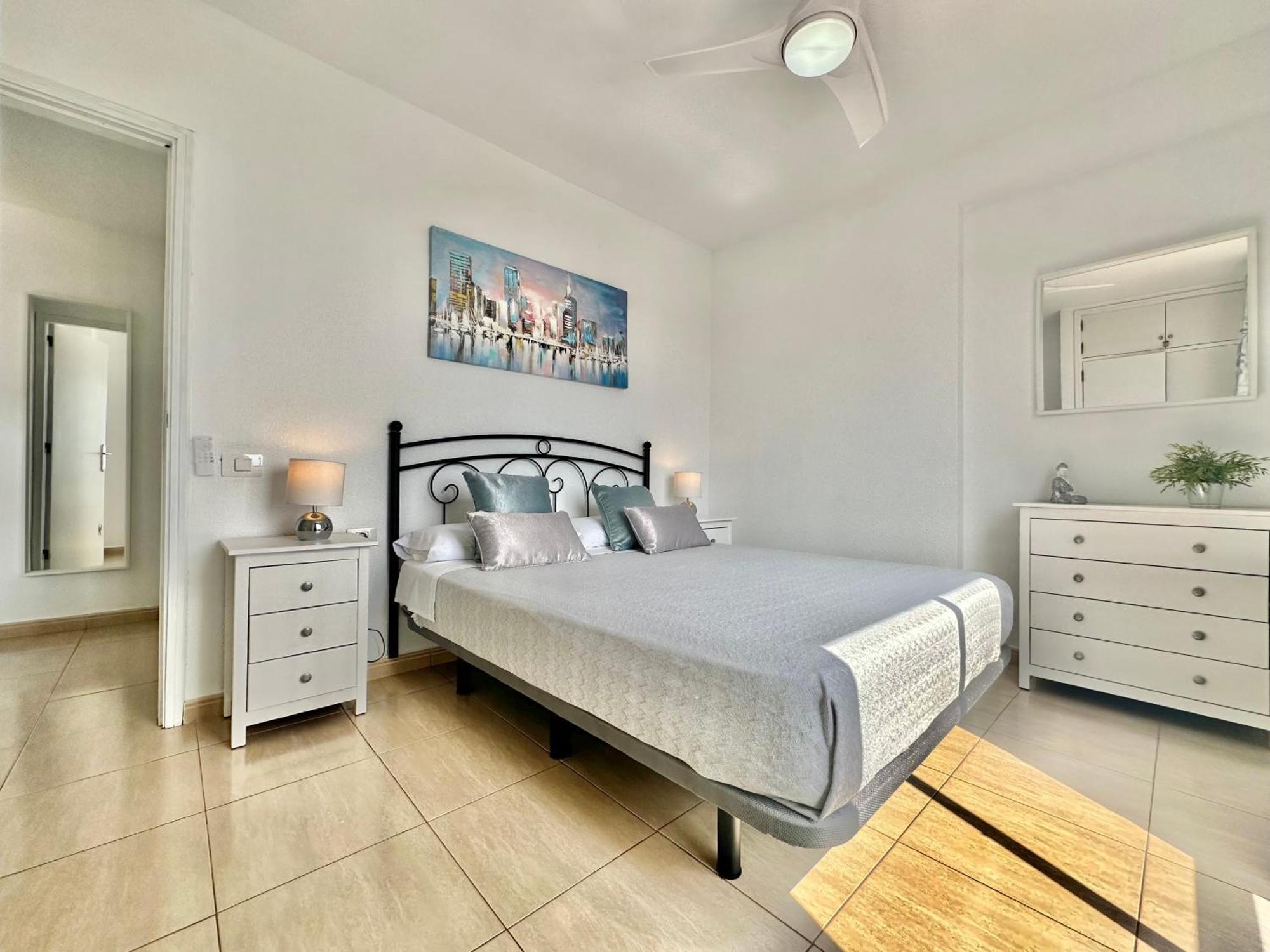Sunbeach Apartment 阿罗纳 外观 照片